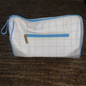 Baby blue & white estèe lauder makeup bag